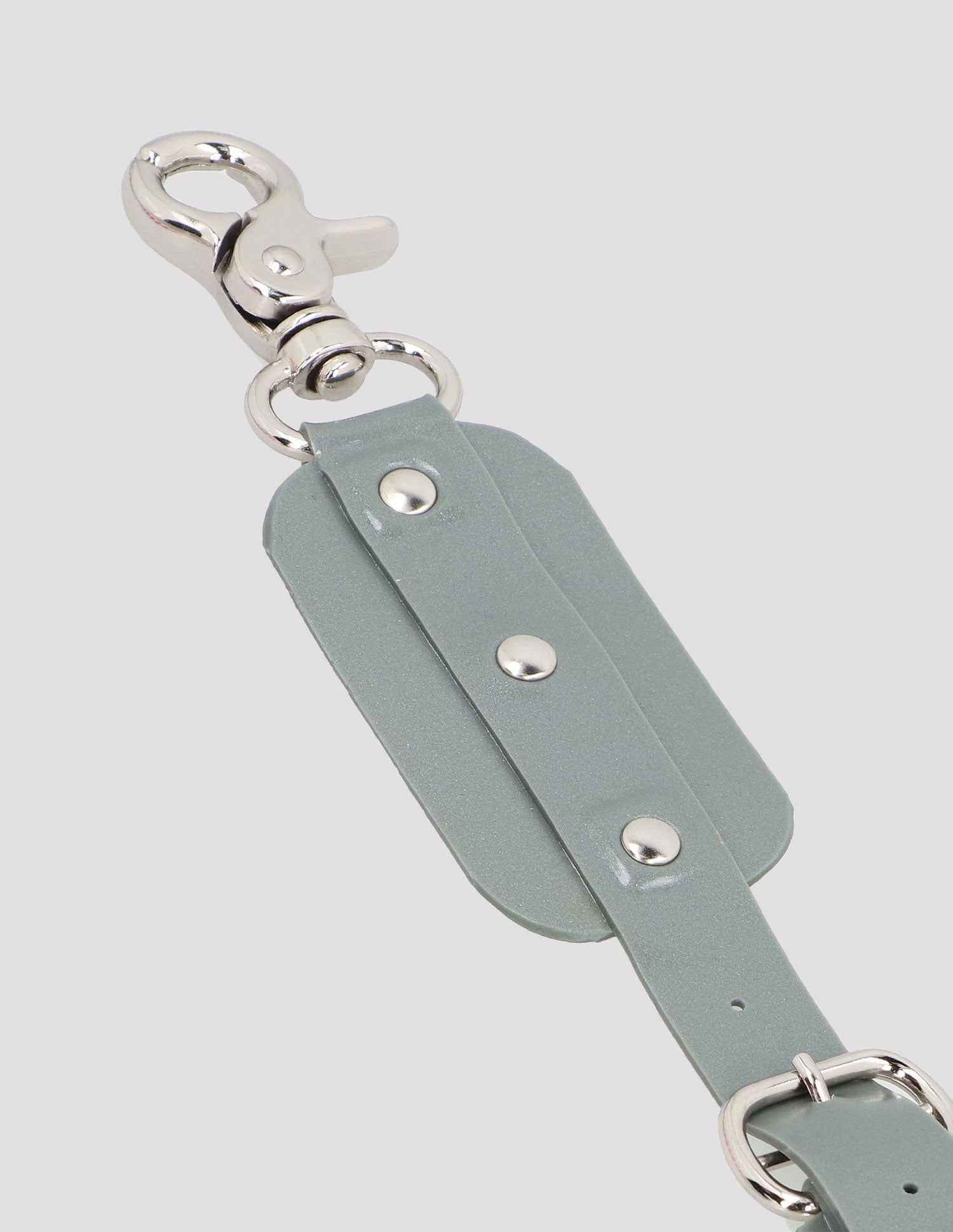 Ganci Bondage in Lattice