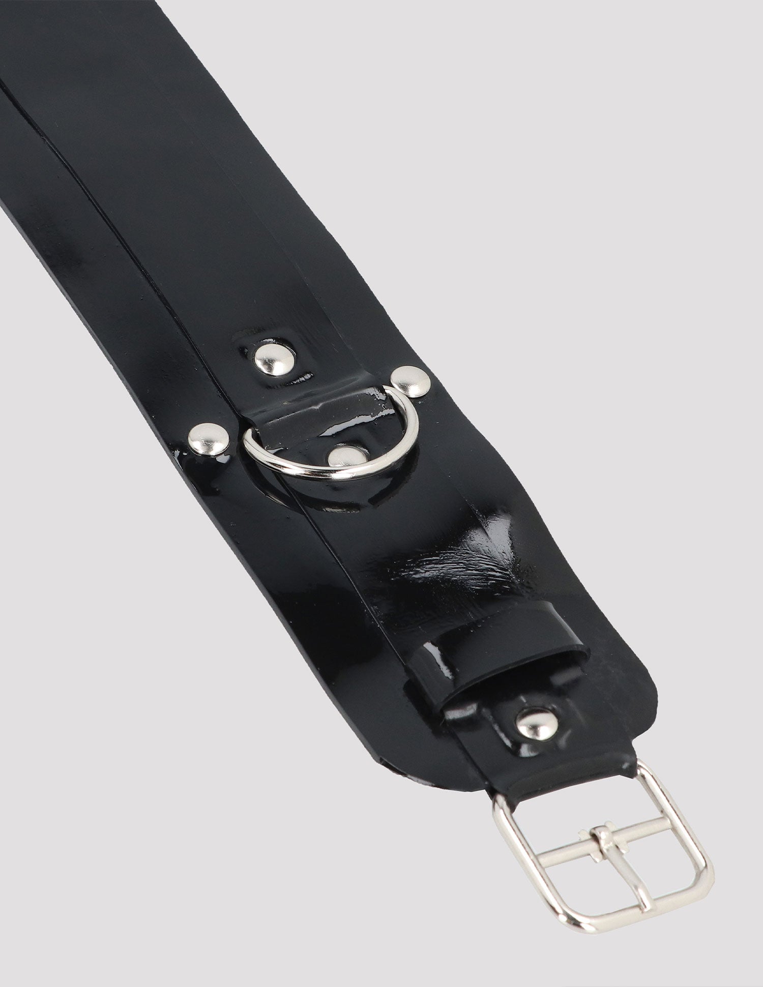 Giarrettiere Bondage in Lattice